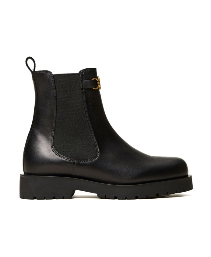 black-leather-ankle-boots