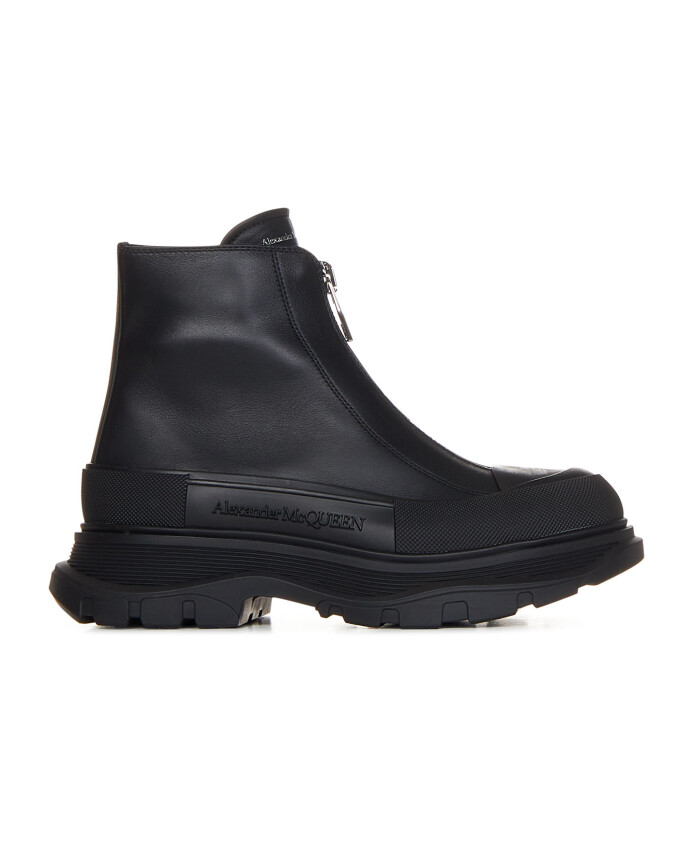 black-leather-boots-with-silver-zipper