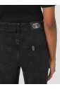straight-fit-jeans-for-men