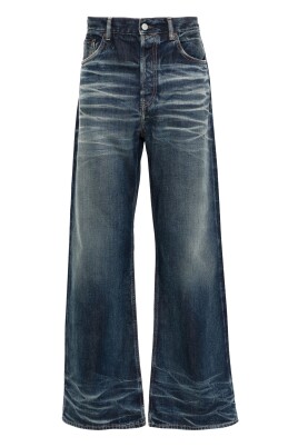 jeans-en-denim-classiques-pour-un-usage-quotidien