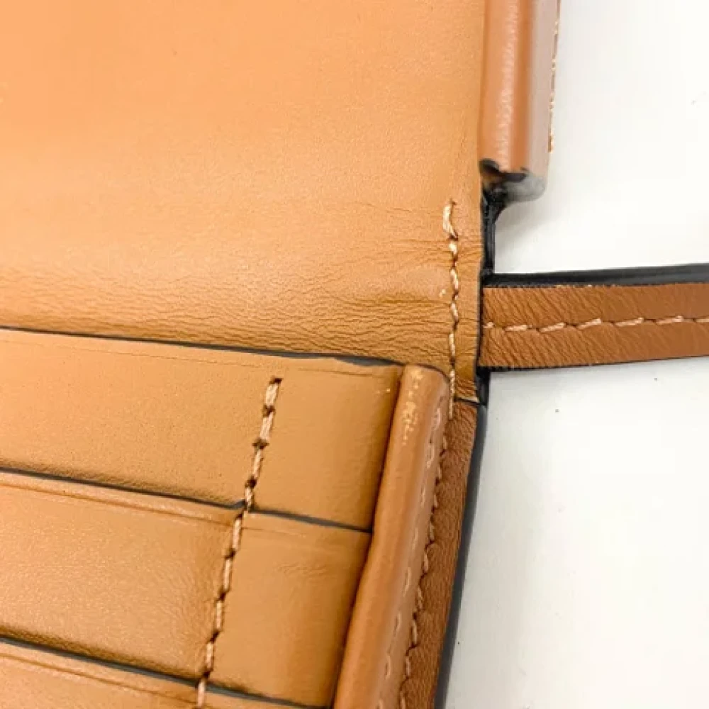 Loewe Pre-owned Leather shoulder-bags Brown Dames