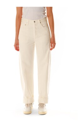 baggy-straight-fit-jeans
