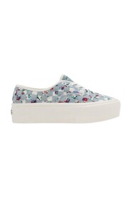 Autenke stackform sneakers