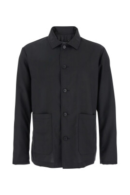 classic-black-wool-jacket-with-pockets