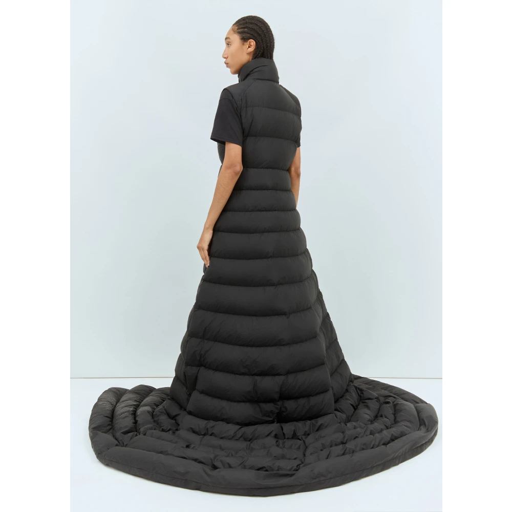 Moncler Gewatteerde Lange Donsjas met Afneembare Mouwen Black Dames