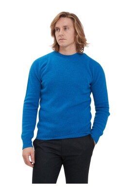 stylish-crew-neck-sweater