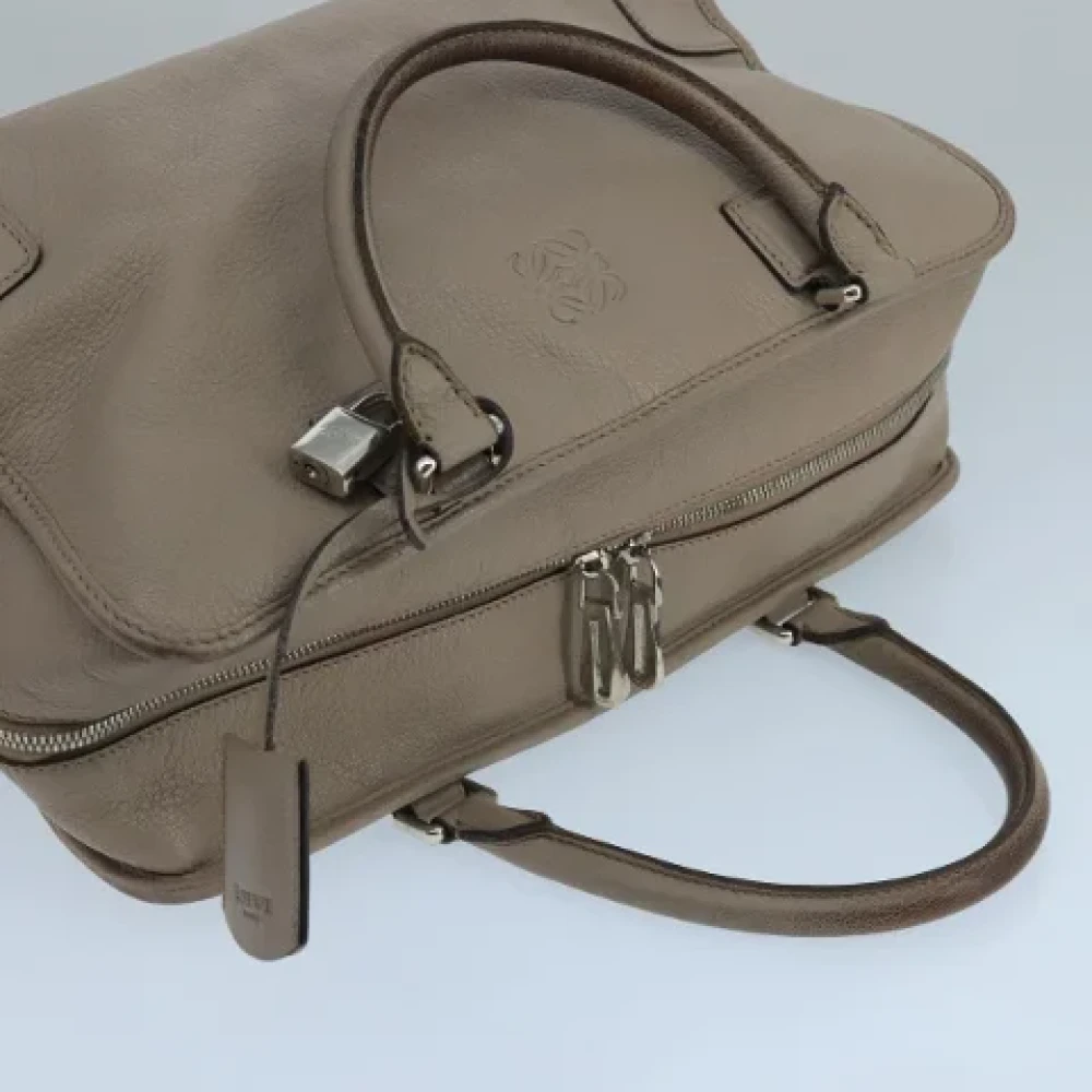 Loewe Pre-owned Leather handbags Gray Dames