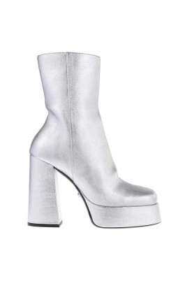 square-toeline-platform-boots