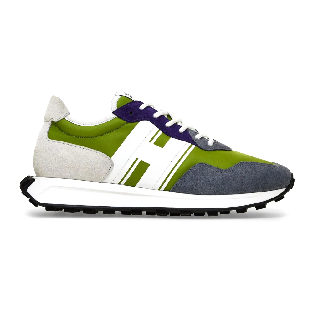 Hogan Suède Sneakers met Technische Stoffen Inzetstukken Heren Schoenen Groen