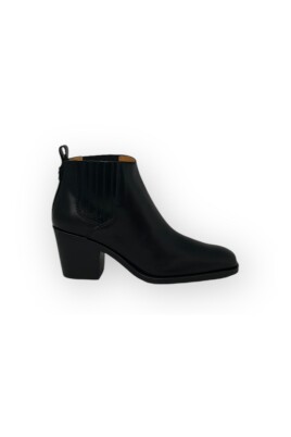 short-boots-elastic-ankle-rubber