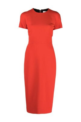 red-pencil-dress-with-dart-detailing