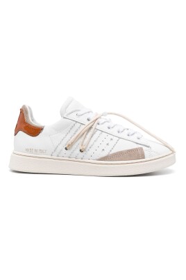 stripeless-ultimate-dual-white-sneakers