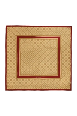 Beige sidenscarf med författarens mönster