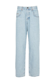 Straight Jeans