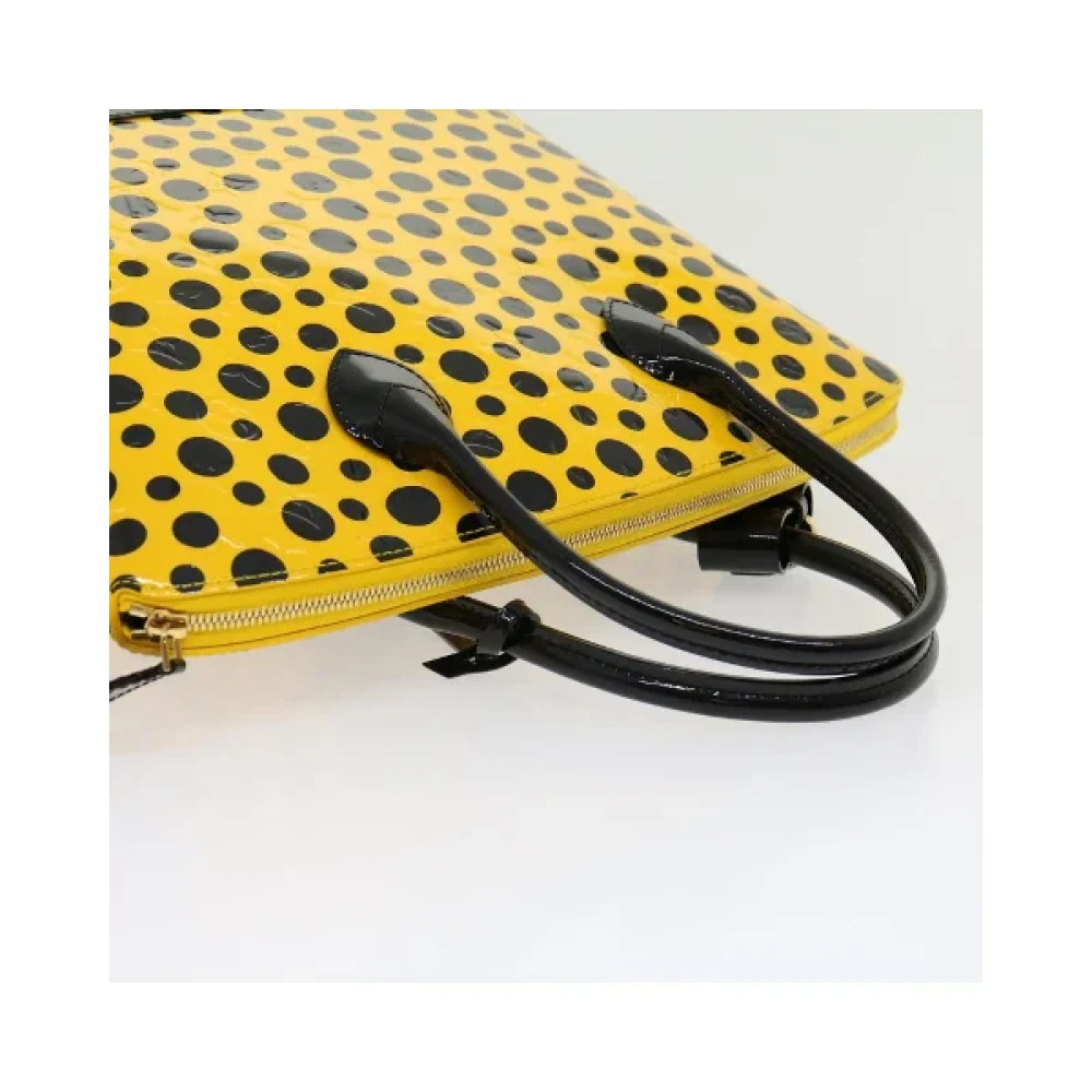 Louis Vuitton Vintage Pre-owned Nylon handbags Black Dames