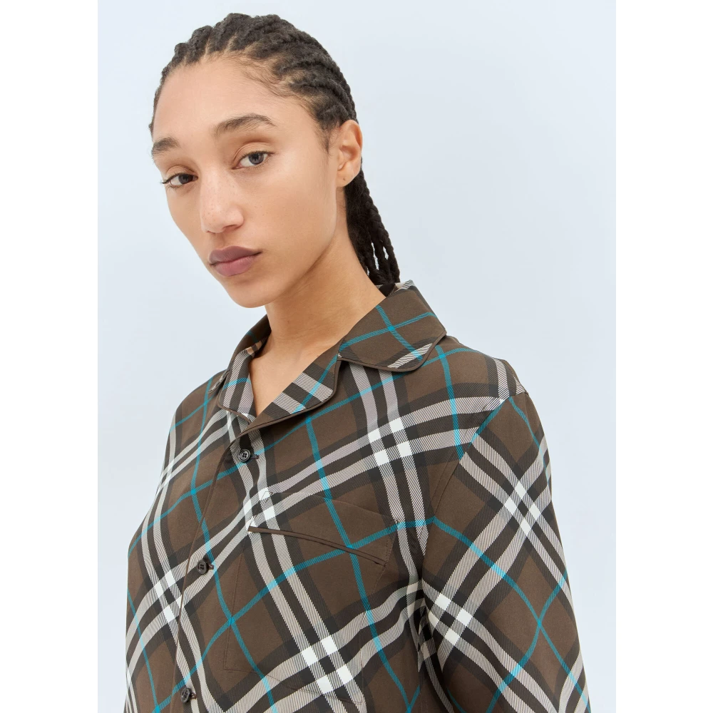 Burberry Zijden Pyjama Shirt Klassieke Kraag Green Dames