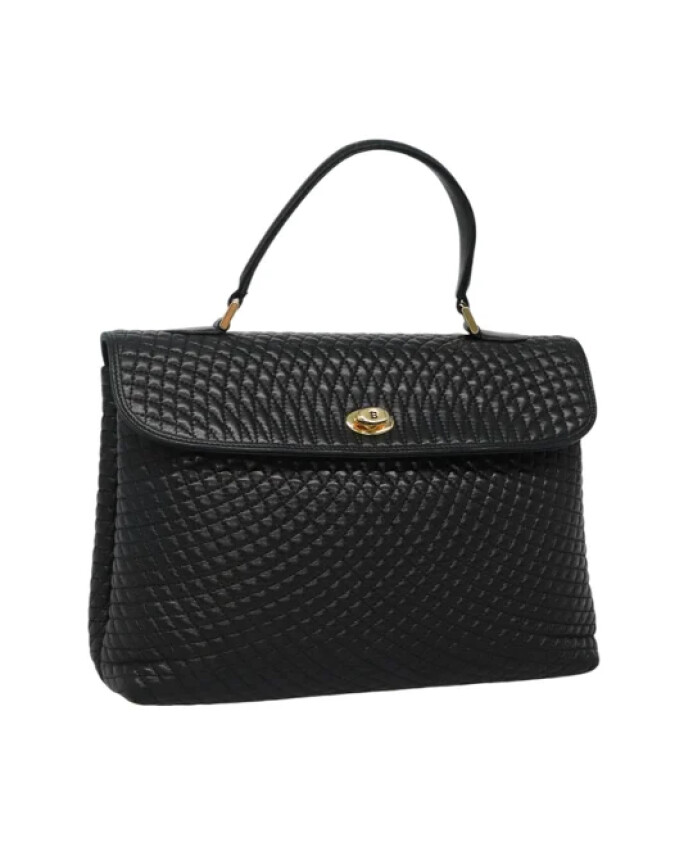 pre-owned-cuir-sacs-main