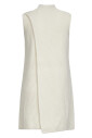pull-sans-manches-avec-fente-diagonale