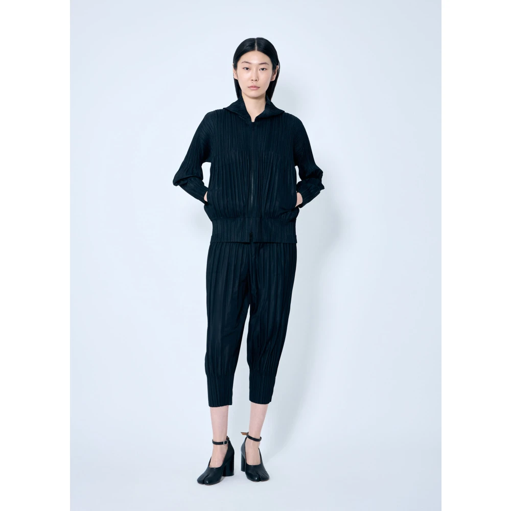 Issey Miyake Geplooide Hoodie met rits Black Dames