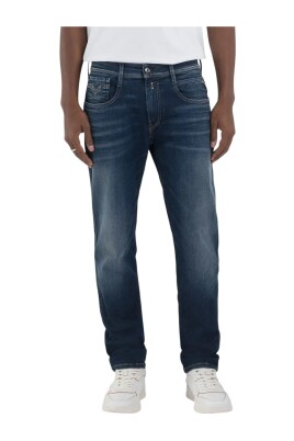 slim-fit-denim-jeans