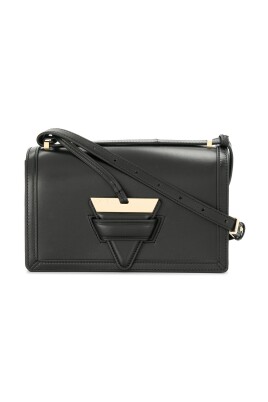 black-leather-barcelona-bag