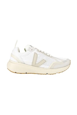 casual-sneakers