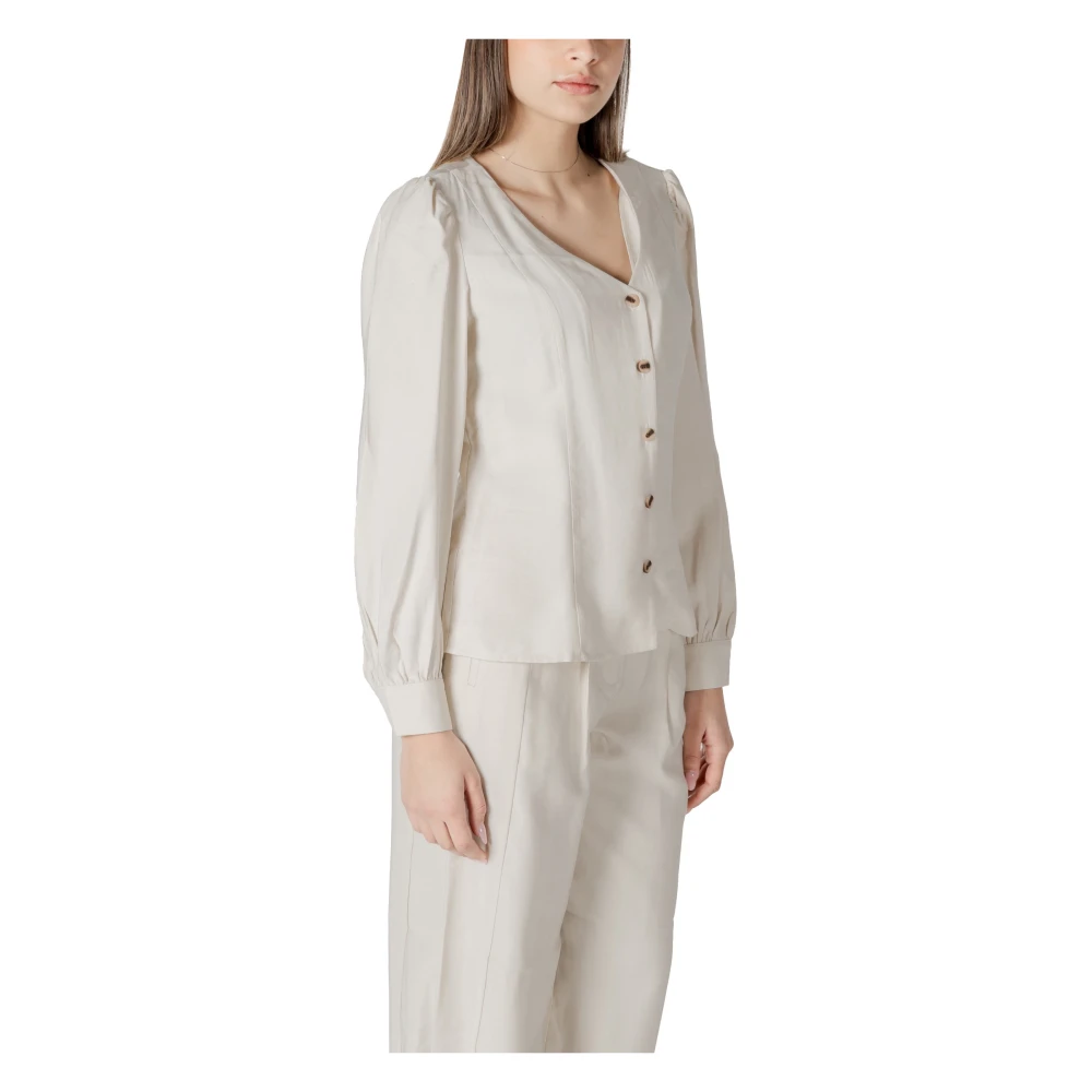 Vila Witte V-hals Knoopsluiting Blouse White Dames