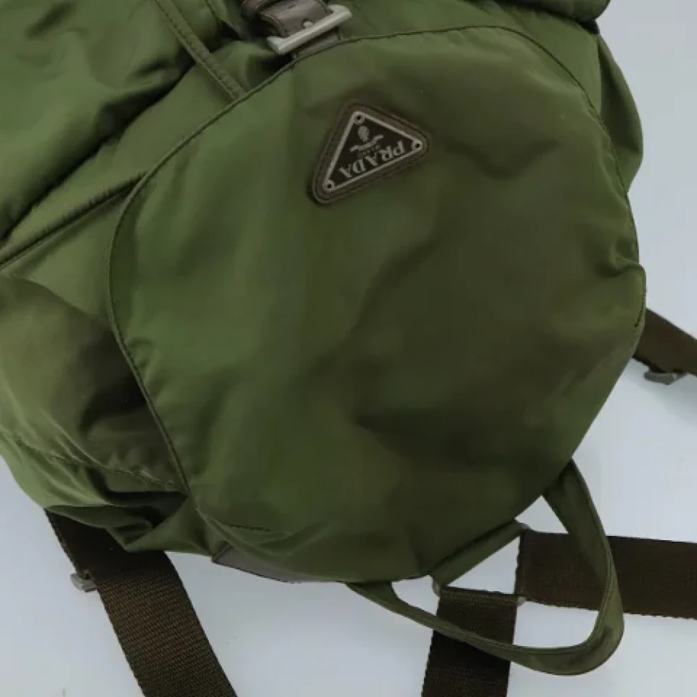 Prada Vintage Pre-owned Leather backpacks Green Dames