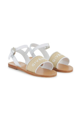 white-leather-sandals-with-buckle-fastening