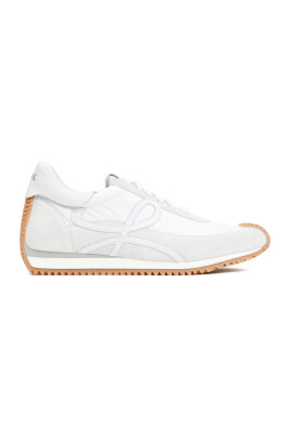 white-flow-runner-sneakers
