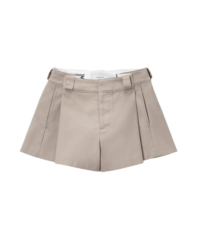 beige-hook-zip-fly-pants-pockets