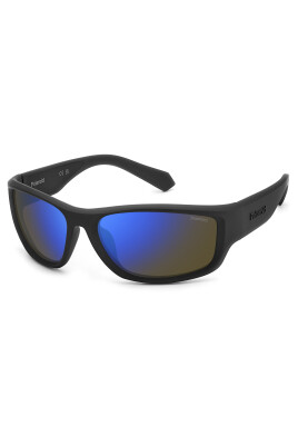 lunettes-de-soleil-elegantes-avec-verres-colores