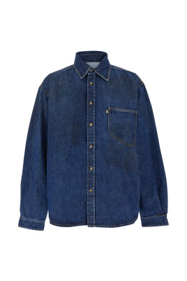 chemise-en-denim-bleu-avec-col-pointu