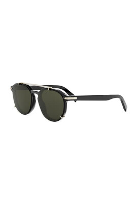 black-sunglasses-stylish-womens-accessories
