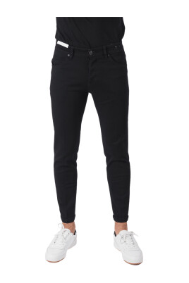 black-reggae-jeans-elastic-denim