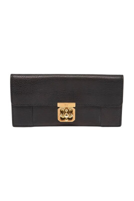 pre-owned-leather-wallets
