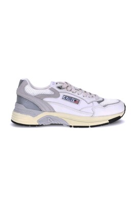 vintage-style-lace-up-sneakers