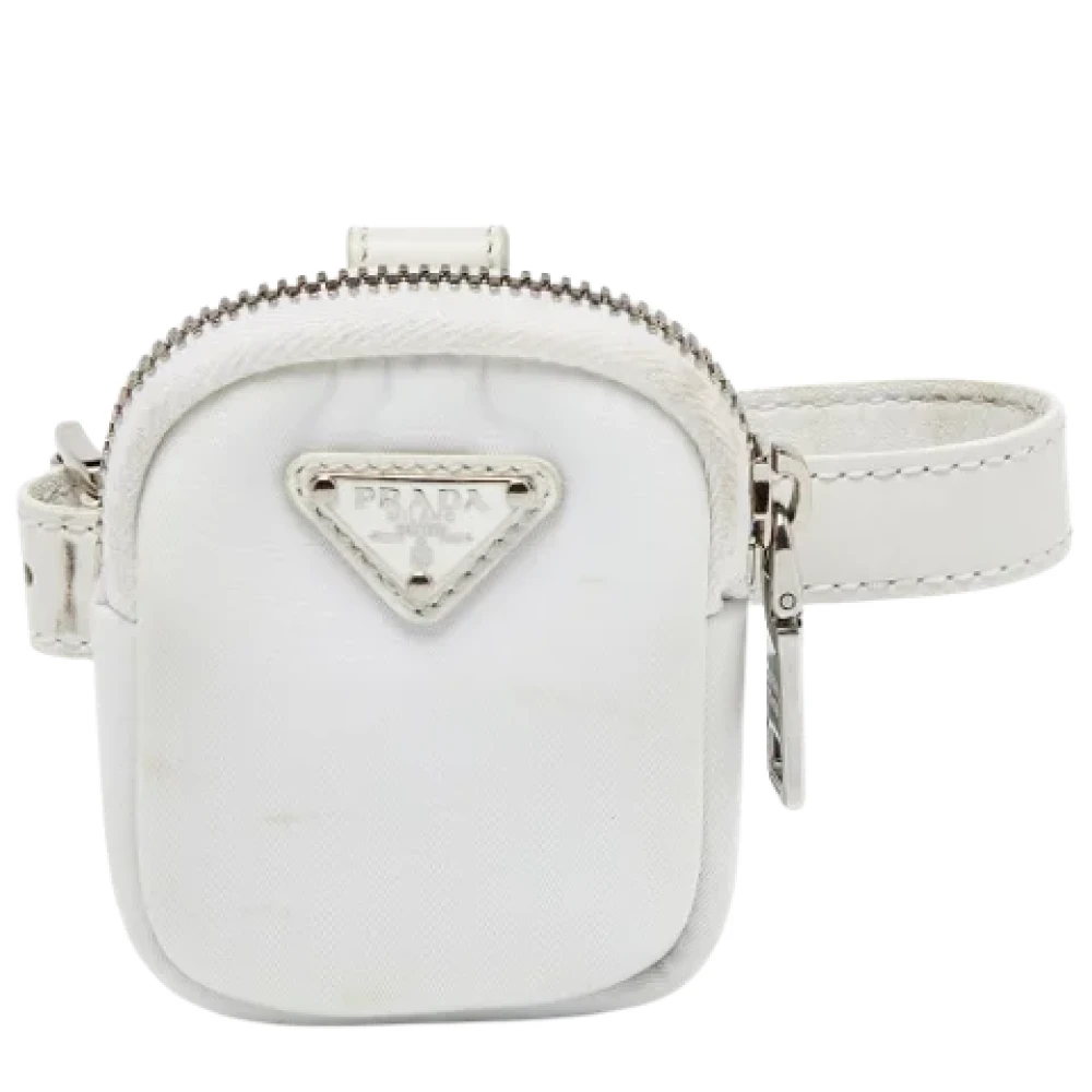 Prada Vintage Pre-owned Leather clutches White Dames