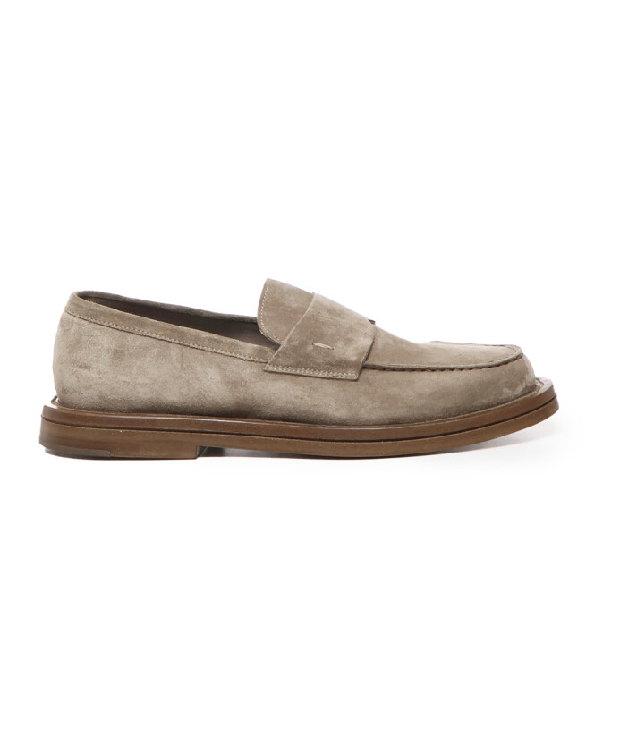 chaussures-plates-en-daim-kaki