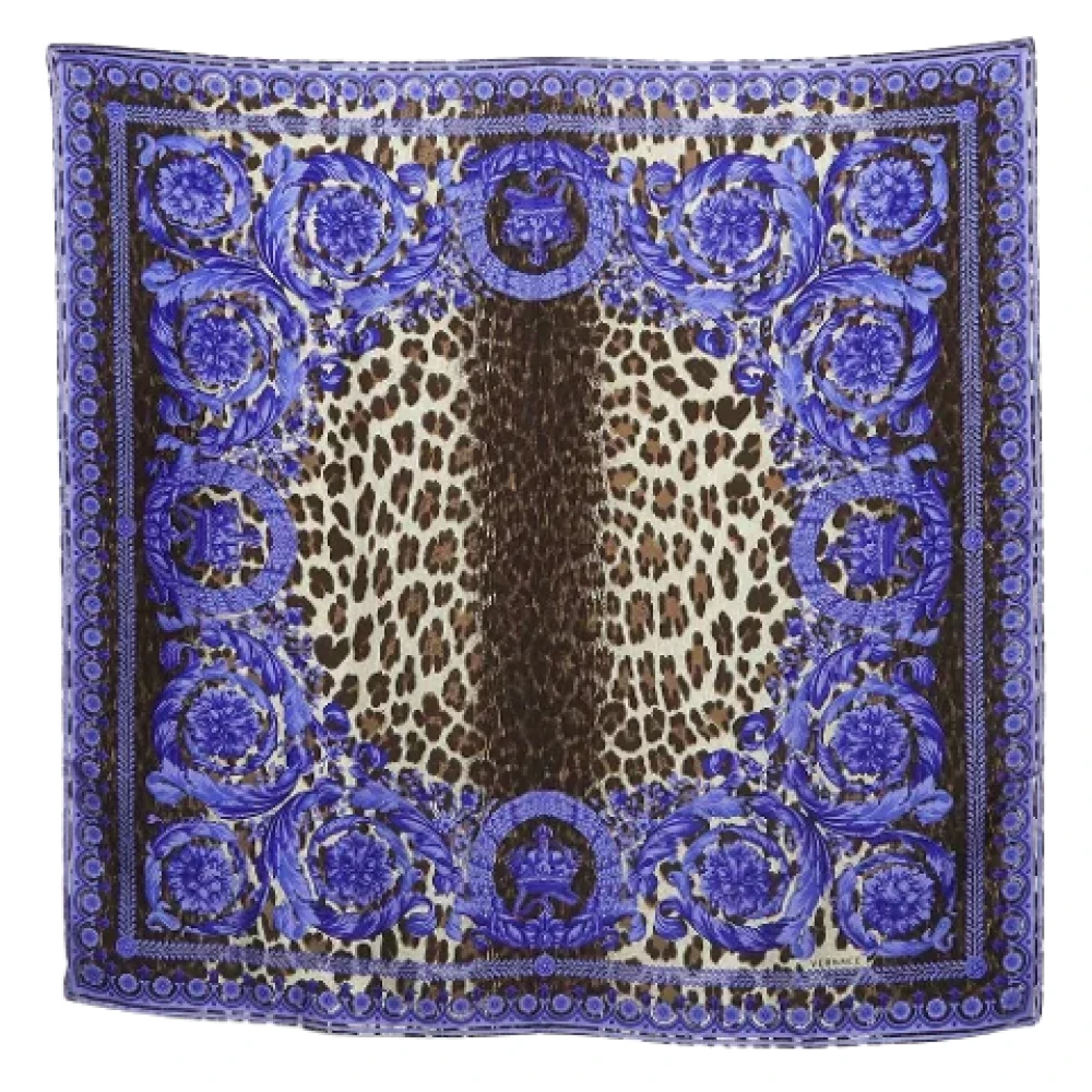 Versace Pre-owned Silk scarves Purple Dames