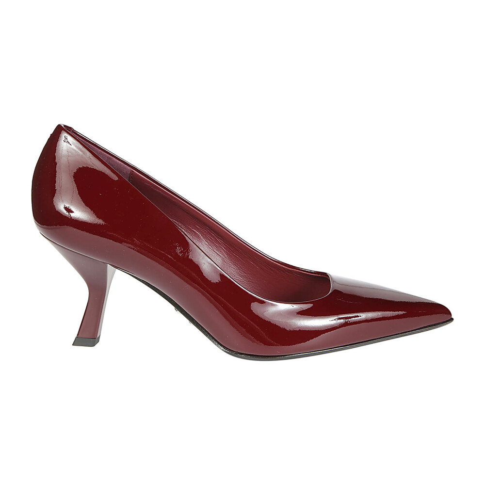 Shop fashion from Sergio Levantesi