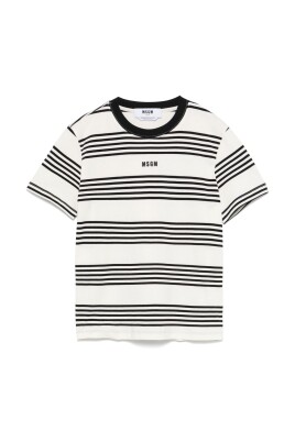 white-t-shirt-and-polo