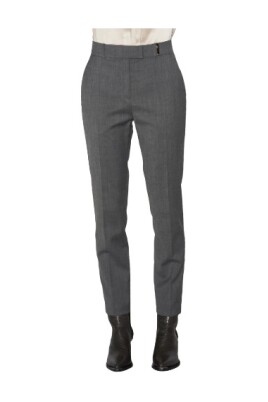 elegant-tailored-trousers-with-structured-fall