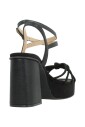 sandales-a-talon-haut-a-la-mode
