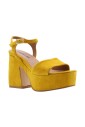 high-heel-sandals
