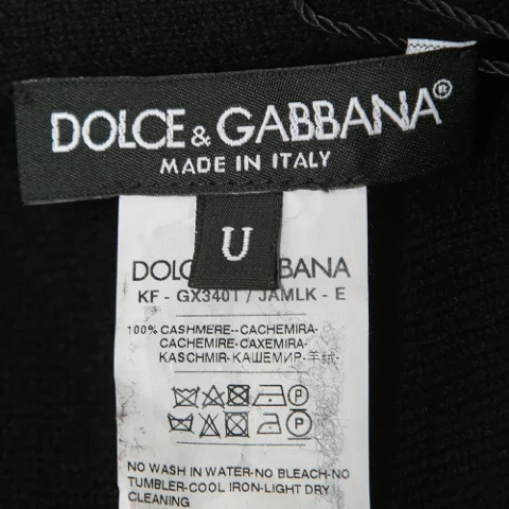 Dolce & Gabbana Pre-owned Cashmere scarves Red Dames