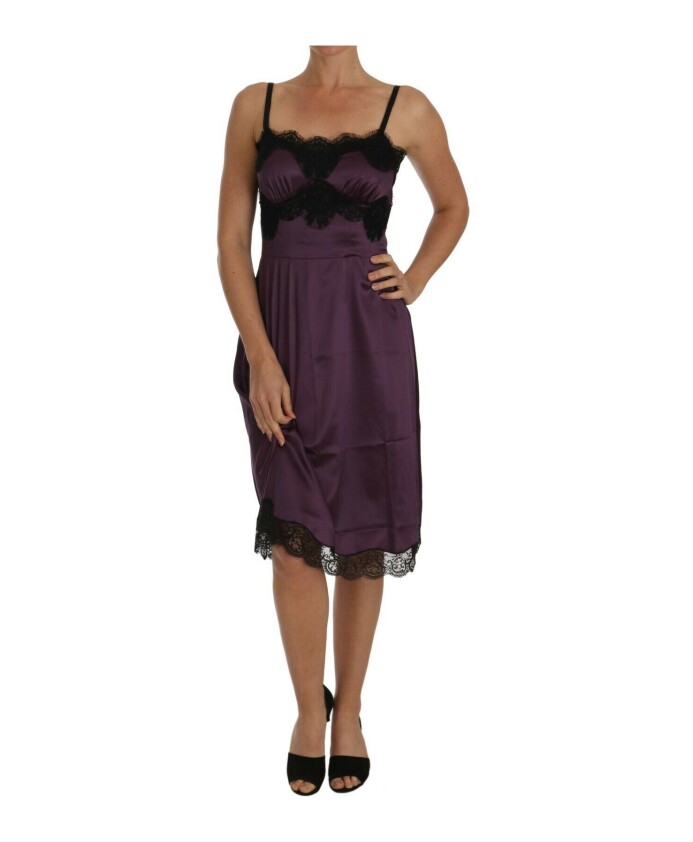 robe-a-ligne-en-soie-stretch-violette-avec-dentelle-noire