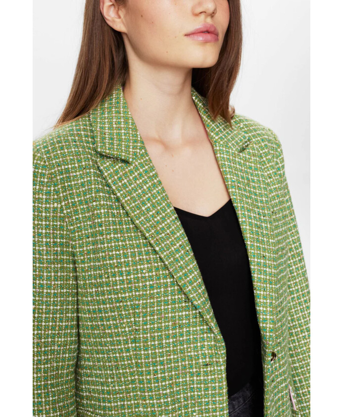 golden-cypress-blazer-elegant-et-stylish