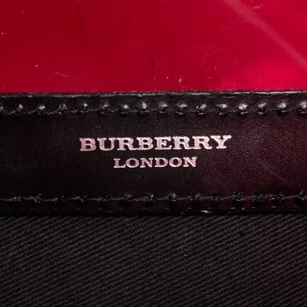 Burberry Vintage Pre-owned Vinyl handbags Red Dames