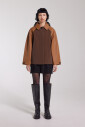 waterdichte-regenjas-in-varsity-stijl